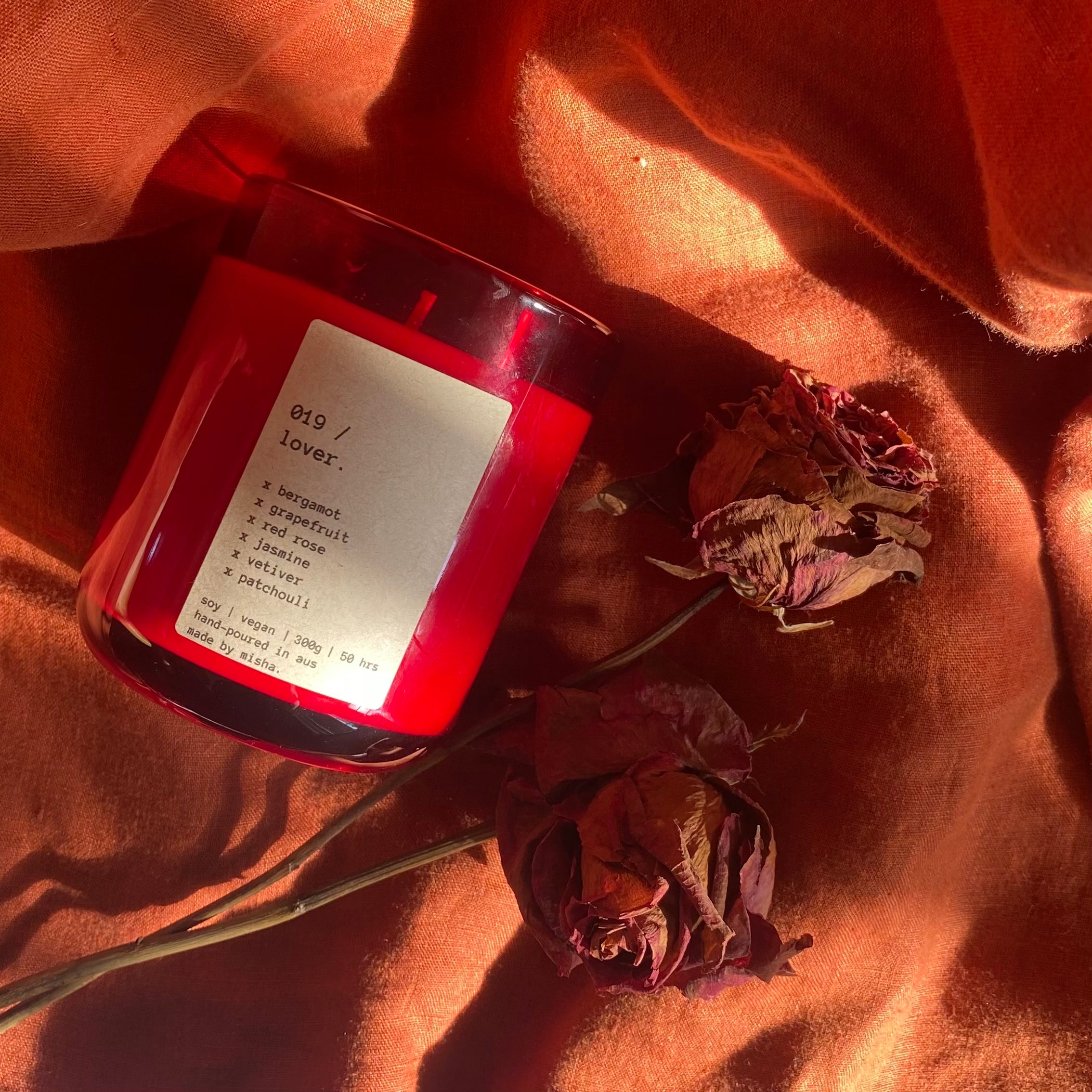 019 / lover. (bergamot, grapefruit, red rose, jasmine, vetiver, patchouli)
